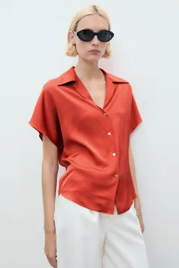 Camisa fluida manga corta de Mango en Camisas para argentina
