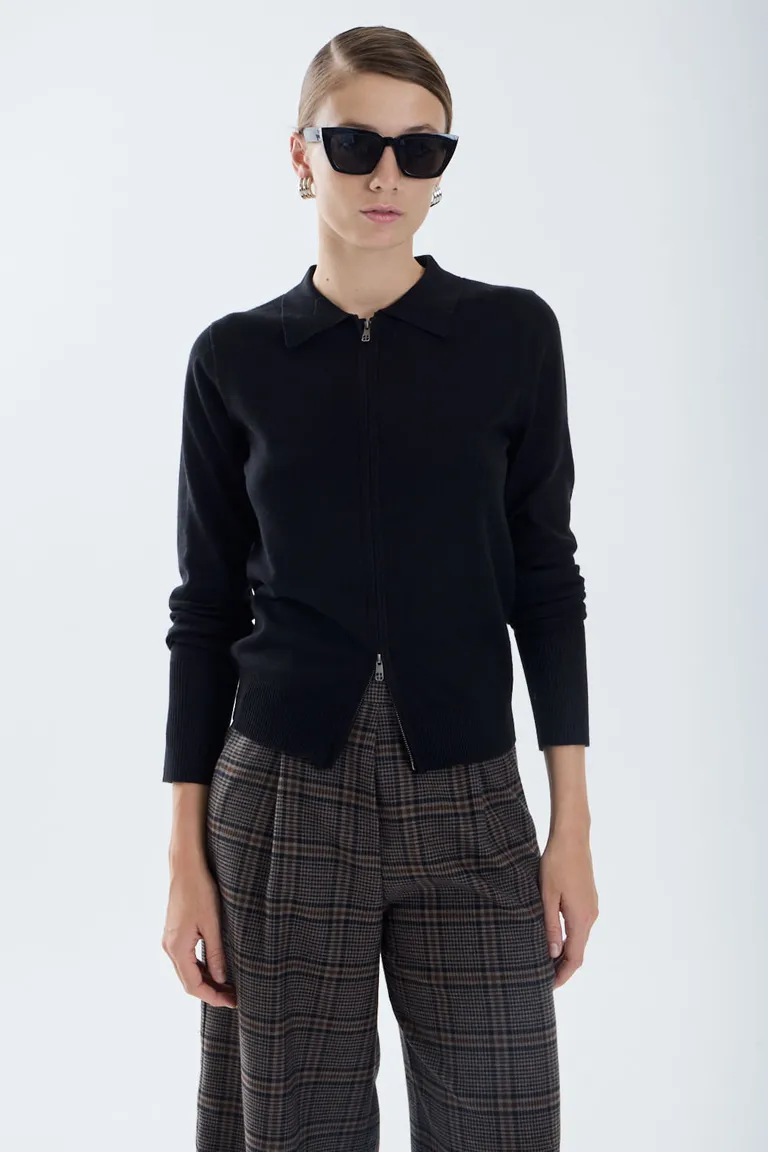 Campera tejida con cierre metálico frontal y manga larga de corte clásico de Portsaid en Chaquetas para argentina