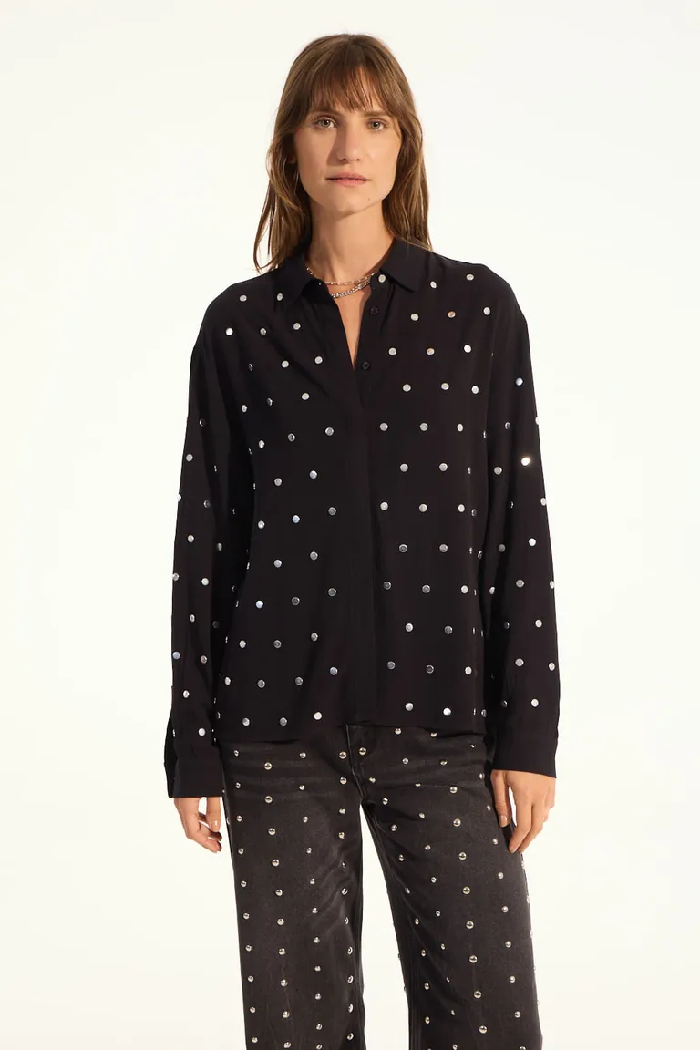 Camisa de estilo elegante con detalles metálicos para mujeres de Portsaid en Camisas para argentina