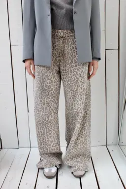 Pantalón animal print de Londonmania en Pantalones para argentina