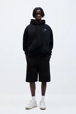 Bermuda jogger skater de Pull&Bear en Bermudas y Shorts para argentina