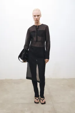 Vestido midi seda semitransparente de Mango en Vestidos para argentina