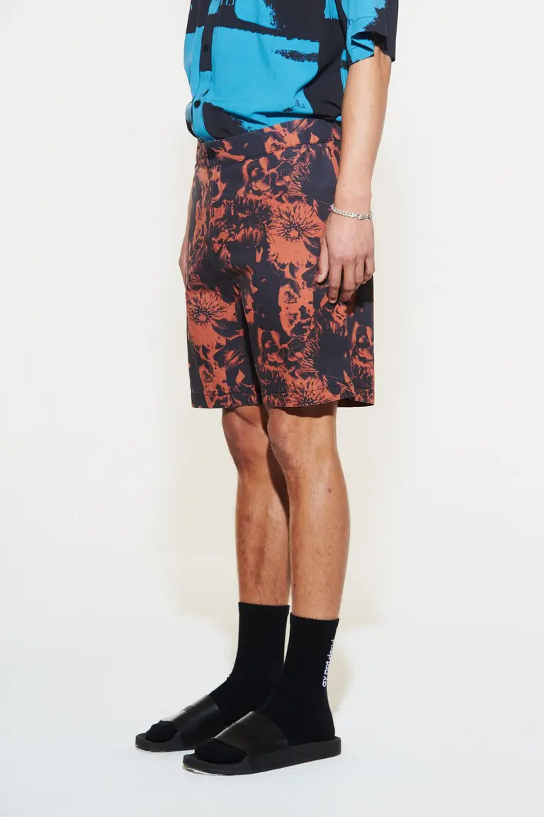 null de Ay Not Dead en Shorts para argentina