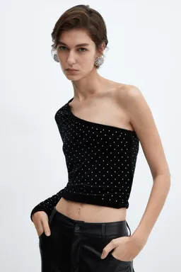 Top terciopelo con strass de Mango en Tops para argentina
