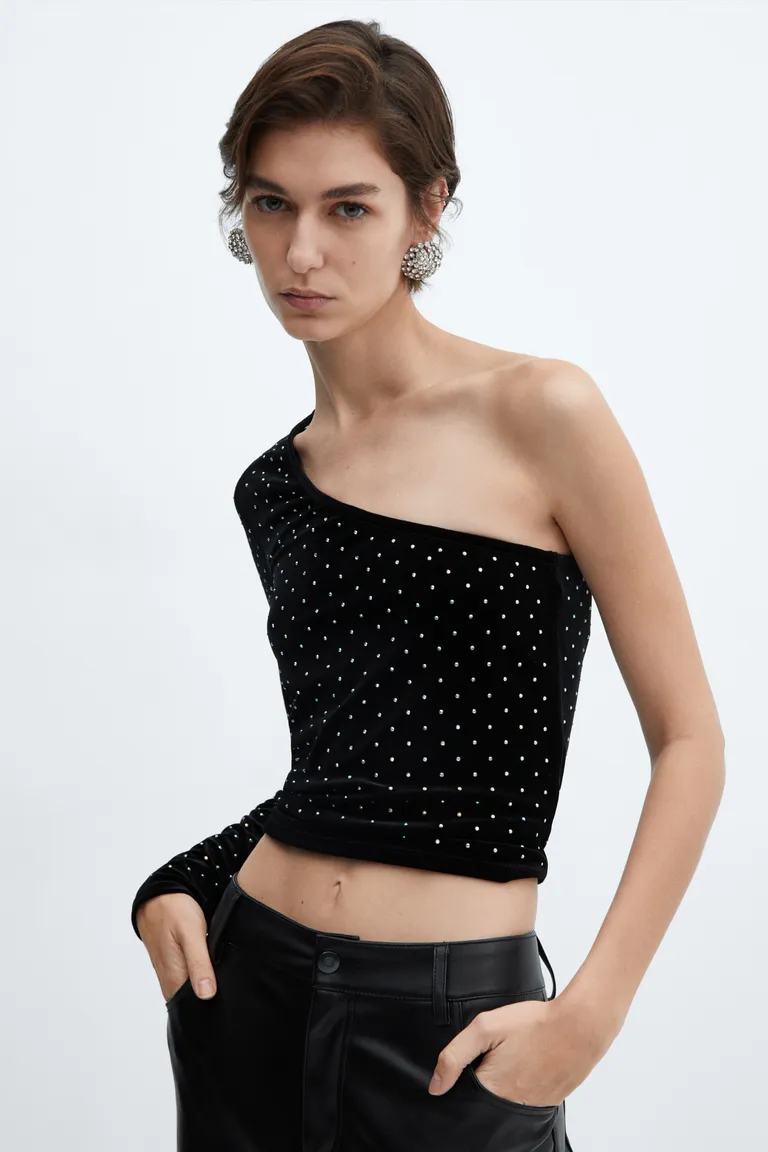 Top terciopelo con strass de Mango en Tops para argentina