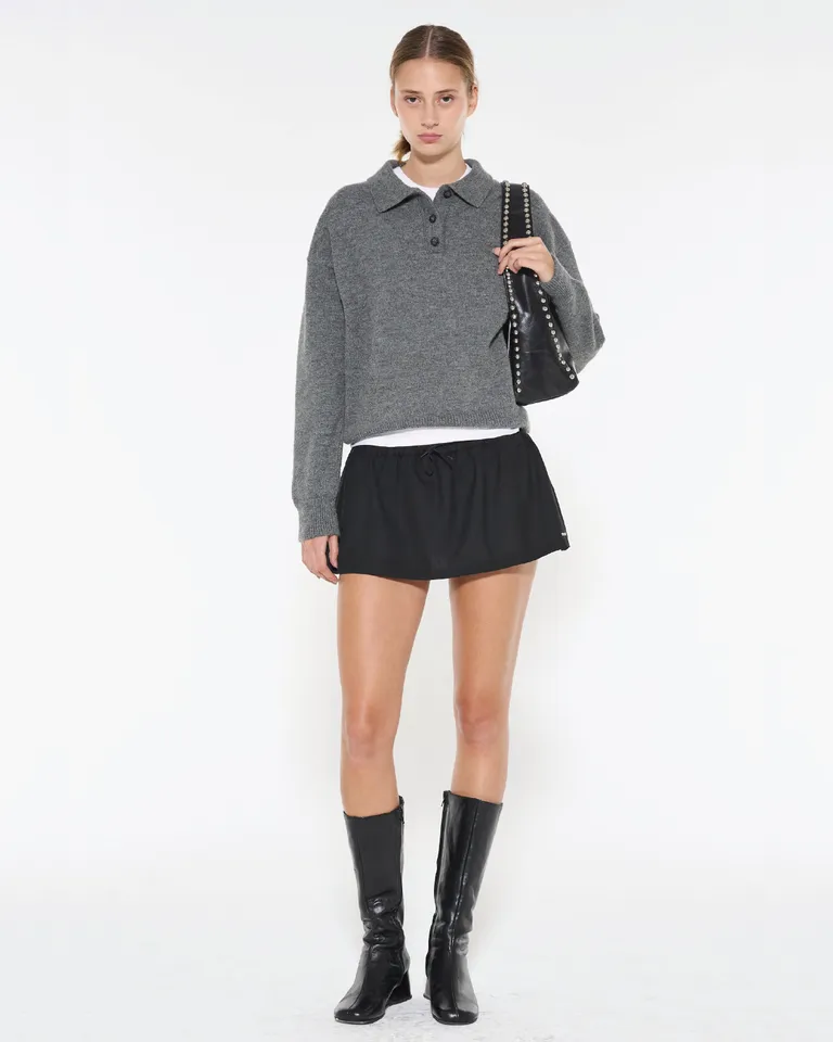 Shorts negro de microfibra para mujer de Ay Not Dead en Shorts para argentina