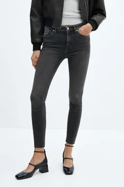 Jeans skinny crop de Mango en Pantalones para argentina