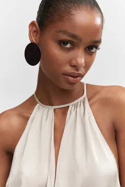 Vestido satinado halter de Mango en Vestidos para argentina