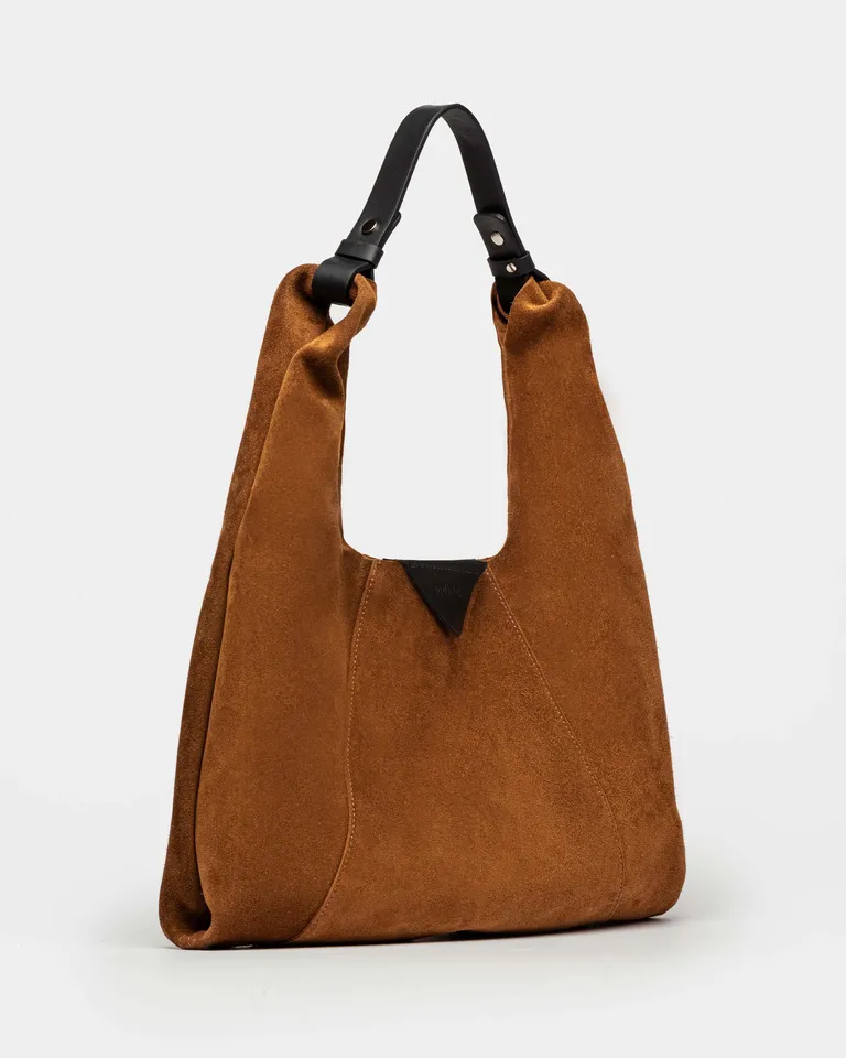 Cartera de hombro en gamuza marrón - Diseño suave y refinado de Prüne en Bolsos y Carteras para argentina