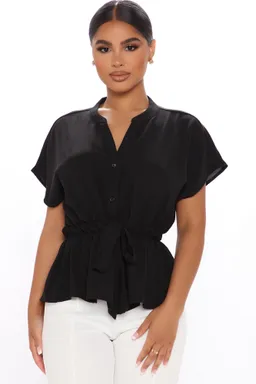Blusa cintura marcada de Fashion Nova en Blusas para argentina