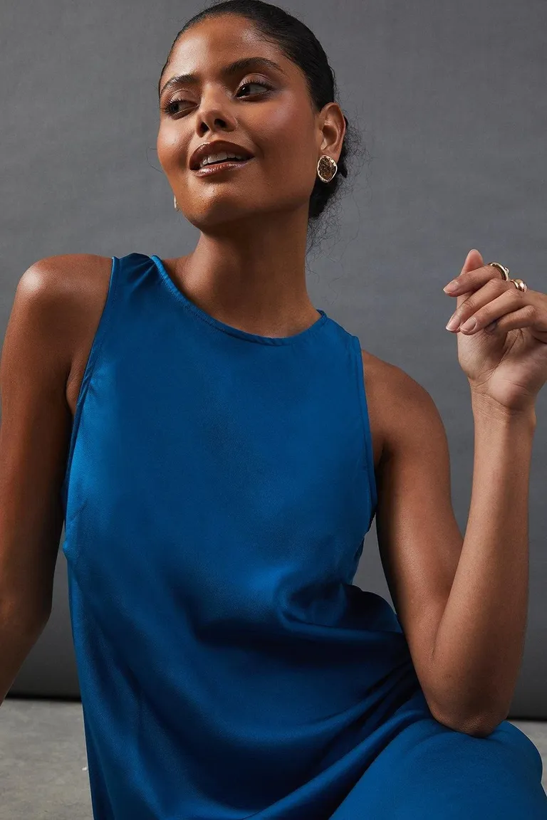 Vestido midi satén al bies de Warehouse en Vestidos para argentina