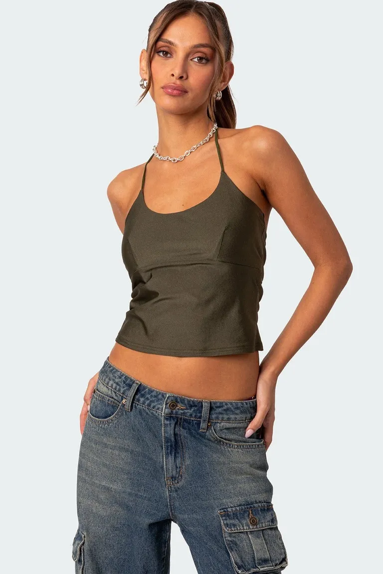 Musculosa sara espalda descubierta de Edikted en Tops para argentina