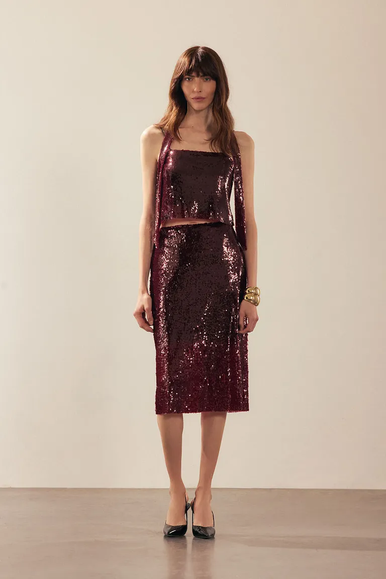 Falda midi de lentejuelas violeta, diseño elegante y brillante para eventos y ocasiones especiales de Portsaid en Faldas para argentina