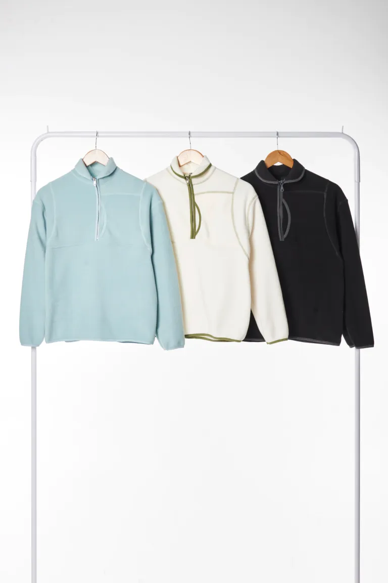 Buzo de tela suave y corte recto para mujer de Apricot en Buzos y Sweaters para argentina