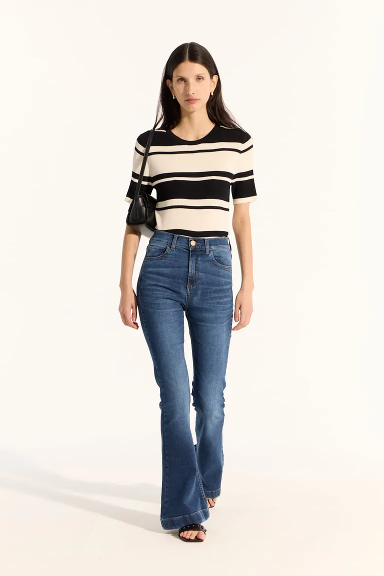 Remera de tejido liviano con diseño a rayas y calce ajustado de Portsaid en Remeras para argentina