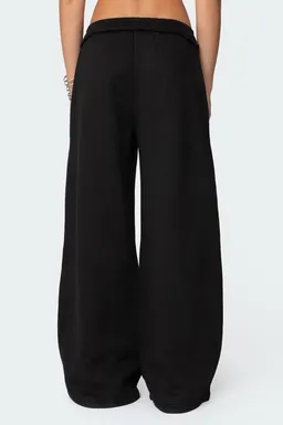 Pantalón buzo oversized kori de Edikted en Pantalones para argentina