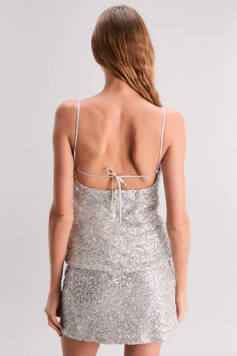 Top de Lentejuelas con Corte Slim y Escote Recto de Kosiuko en Tops para argentina