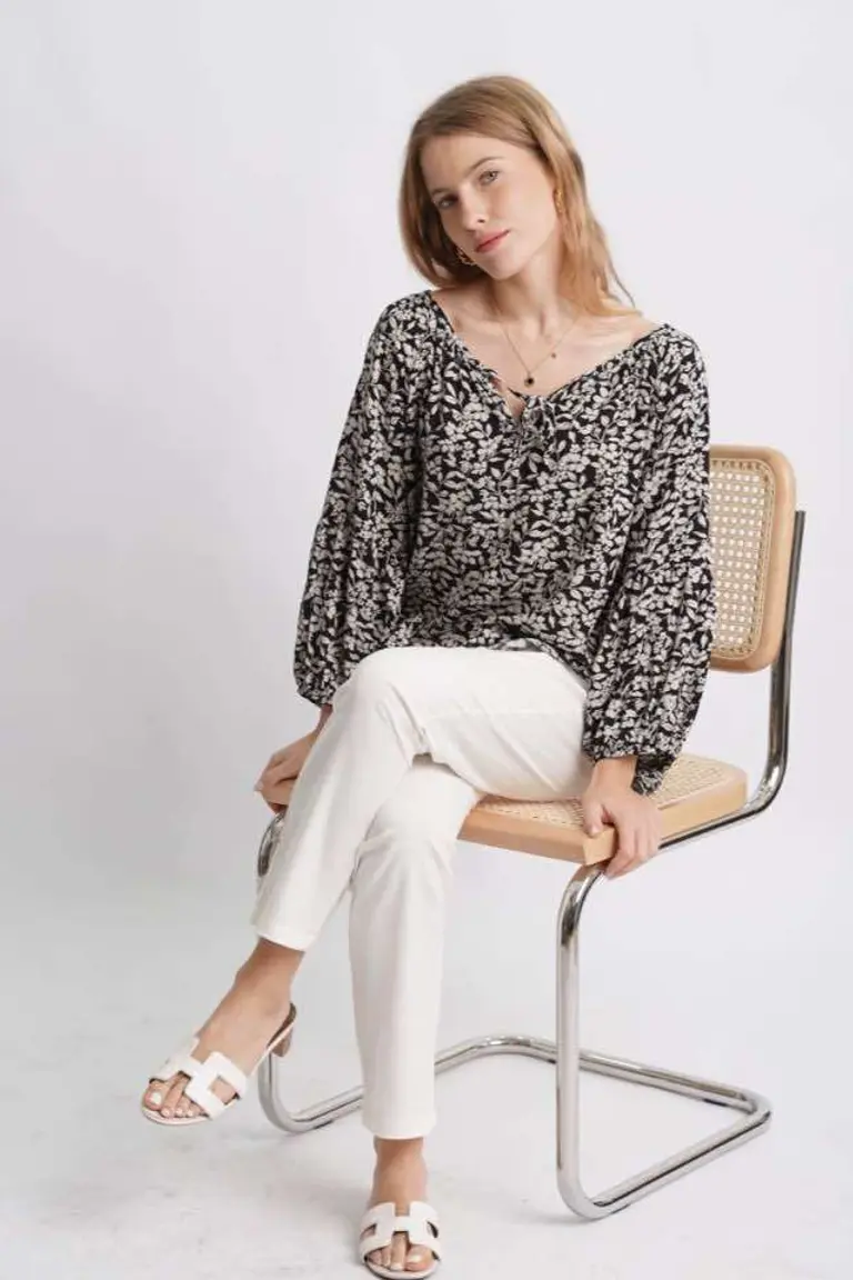 Blusa estampada con botones de Hesed en Blusas para argentina