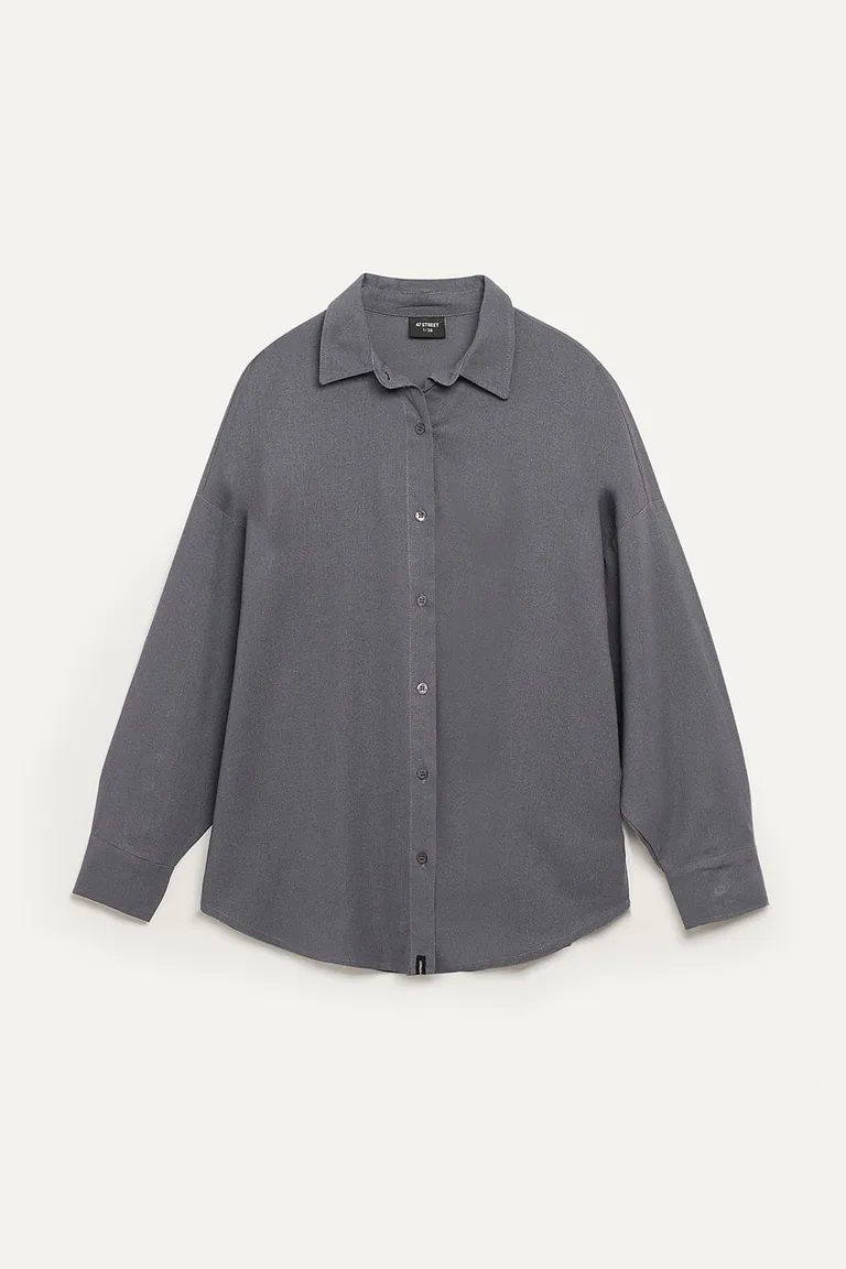 Camisa de lino mezcla con corte amplio y hombros caídos para un look casual y relajado de 47 Street en Camisas para argentina