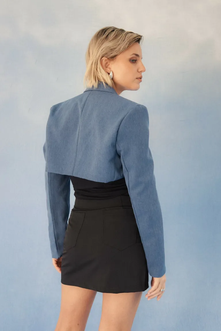 Blazer azul clásico de corte moderno y elegante para mujer de Apricot en Blazers para argentina