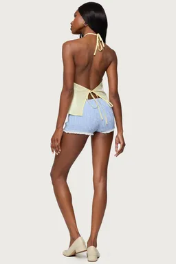 Oliviana top halter lino de Edikted en Tops para argentina