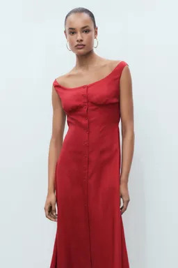 Vestido midi con botones de Mango en Vestidos para argentina