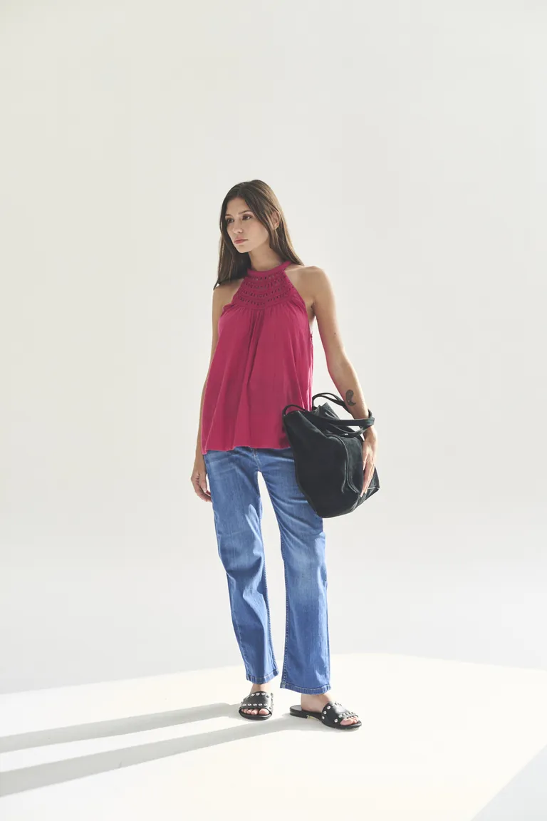 Blusa de corte regular en tono rosa para mujer de Akiabara en Blusas para argentina