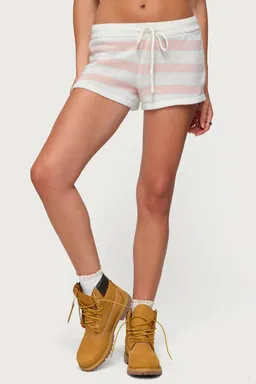 Amaris shorts tejido rayado de Edikted en Shorts para argentina