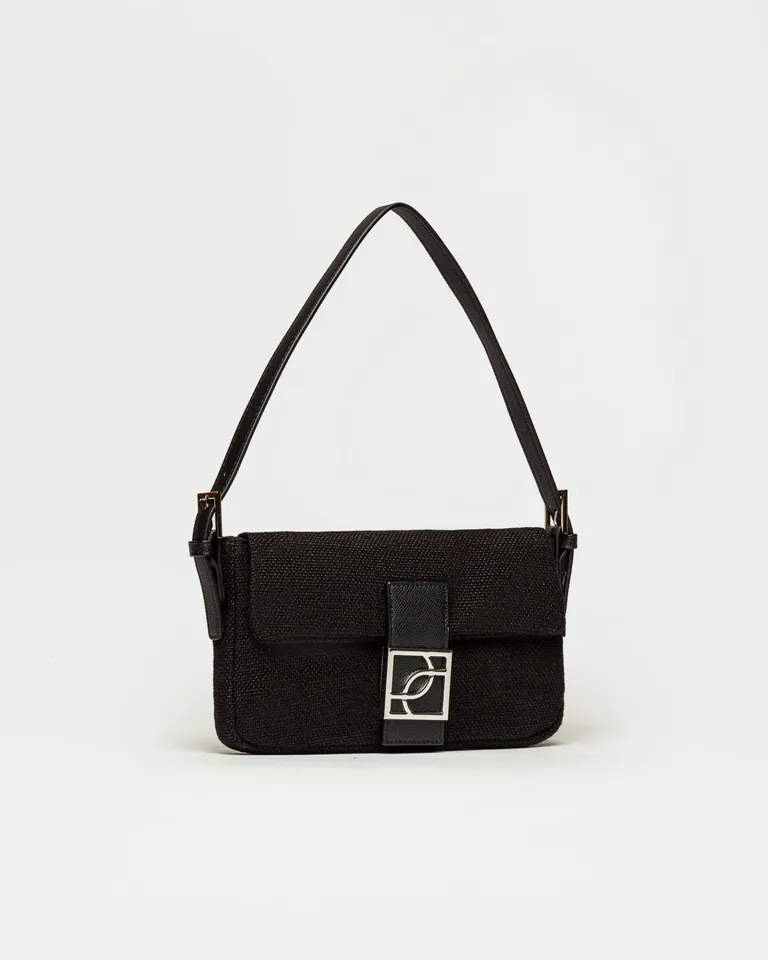 Cartera al hombro con herraje metálico y acabado signature de Prüne en Bolsos y Carteras para argentina