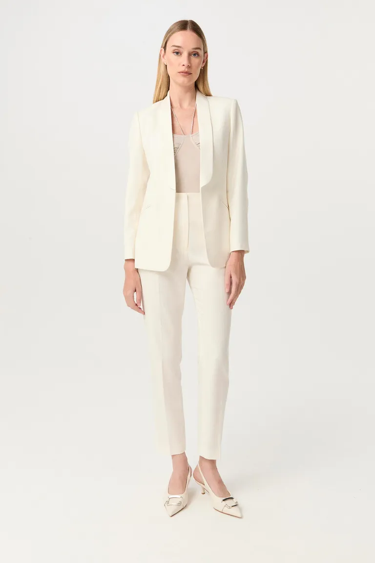 Pantalón de sastrería tizado con lúrex, de tiro alto y pierna slim de Markova en Pantalones para argentina