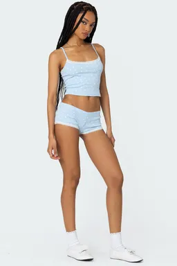 Musculosa estampada corazón follow de Edikted en Tops para argentina