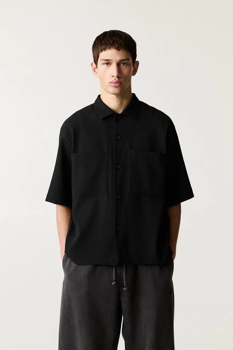 Camisa manga corta plisada de Pull&Bear en Camisas para argentina