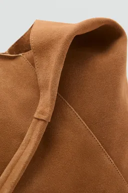Bolso serraje hombro de Mango en Bolsos y Carteras para argentina