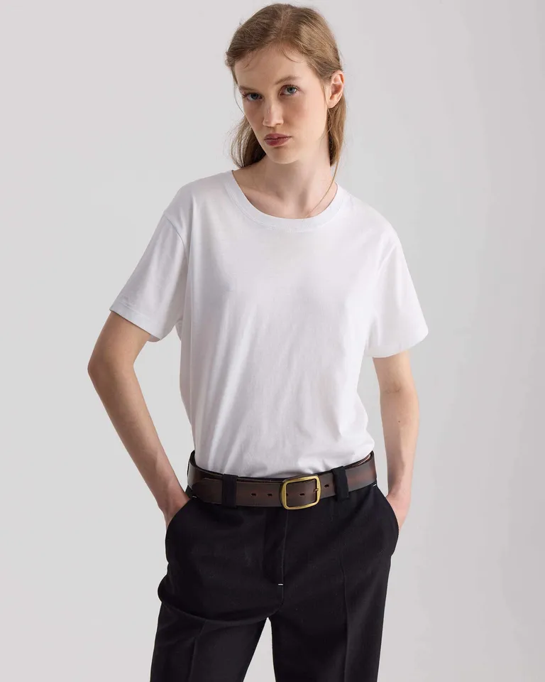 Remera de algodón pima con bordado a tono en el delantero de Prüne en Remeras para argentina