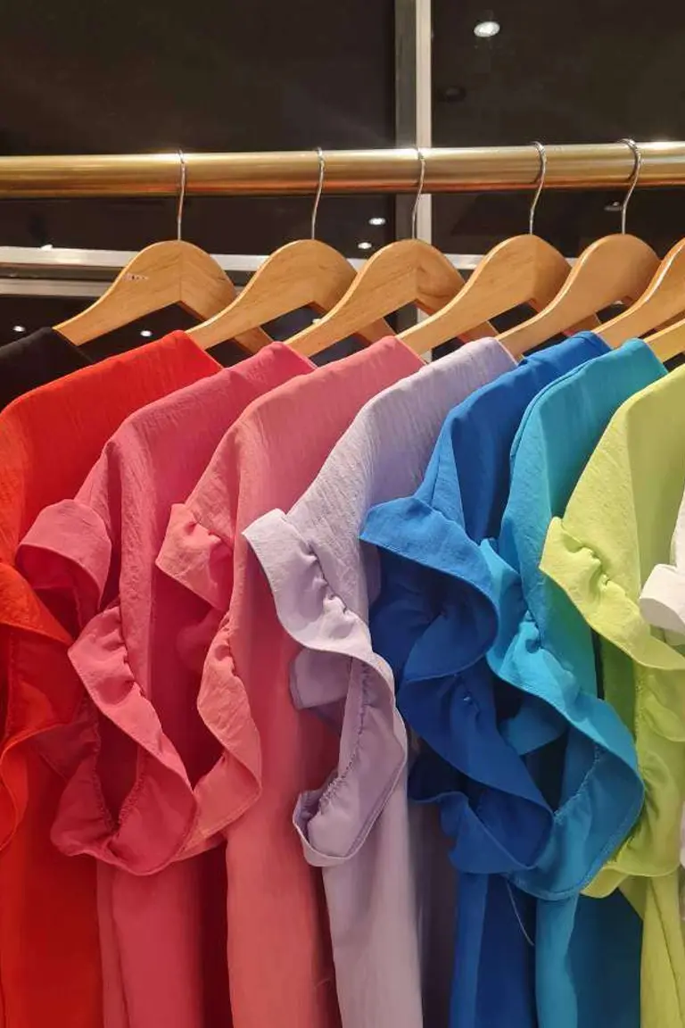 Blusa con Volados de Hesed en Blusas para argentina