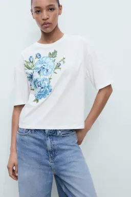 Remera algodón estampado floral de Mango en Remeras para argentina