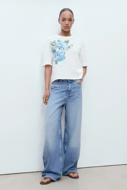 Remera algodón estampado floral de Mango en Remeras para argentina