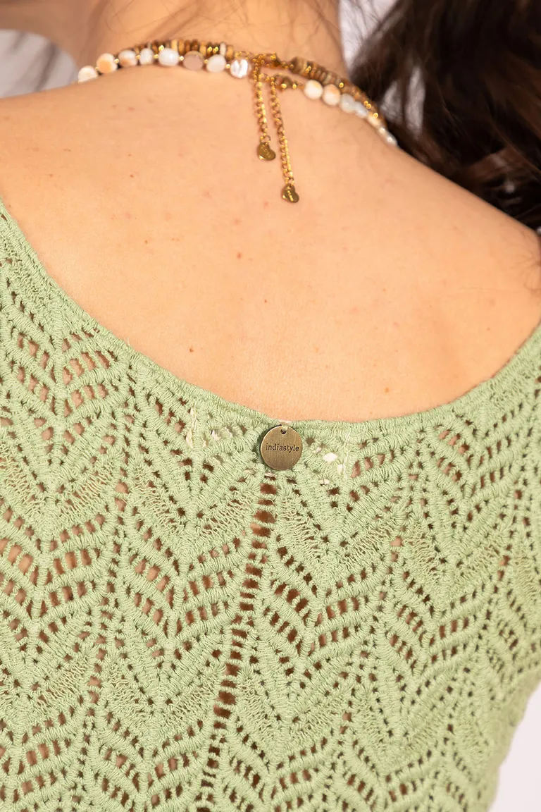 Top tejido de algodón estilo crochet en color verde con corte holgado y diseño versátil de Indiastyle en Tops para argentina