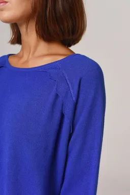 Sweater clasico con volados hombros de Heine en Buzos y Sweaters para argentina