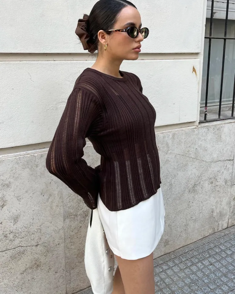 Sweater calado con diseño tramado y cuello en V para mujer de Sky en Buzos y Sweaters para argentina