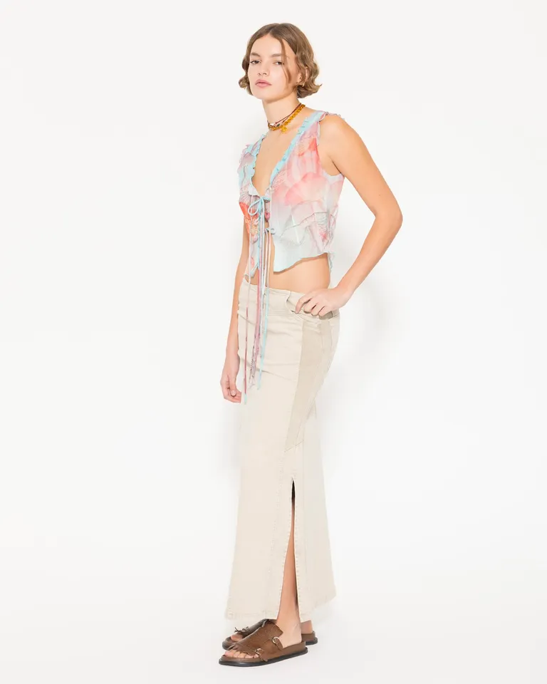 Pollera midi con recortes en laterales y aberturas - Diseño elegante y versátil de Jazmin Chebar en Faldas para argentina