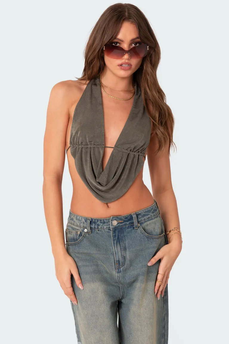 Crop top halter espalda descubierta de Edikted en Tops para argentina