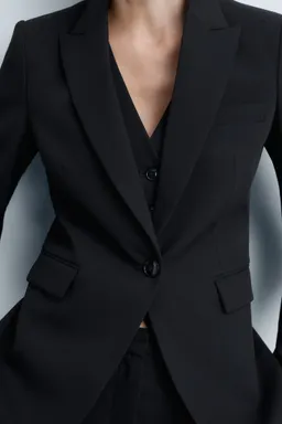 Blazer entallado traje de Mango en Blazers para argentina
