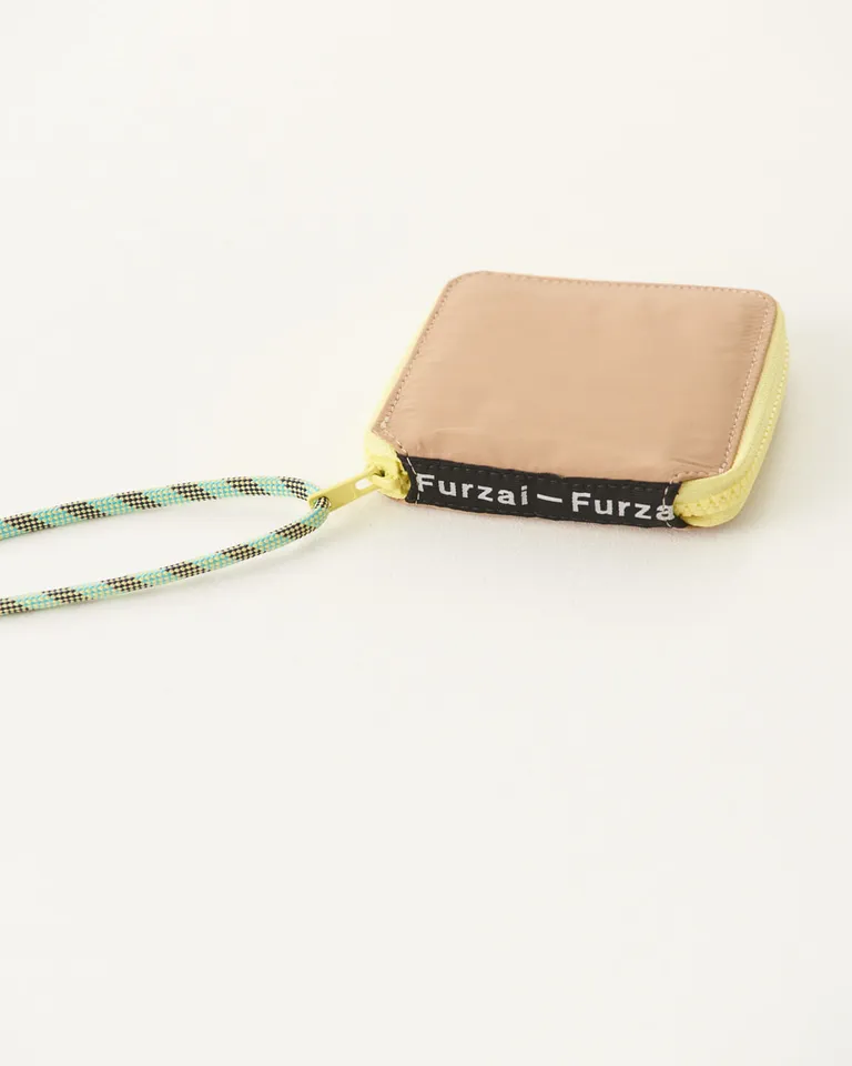 Billetera con cierre y tira colgante para organizar tarjetas y billetes de Furzai en Billeteras y Monederos para argentina