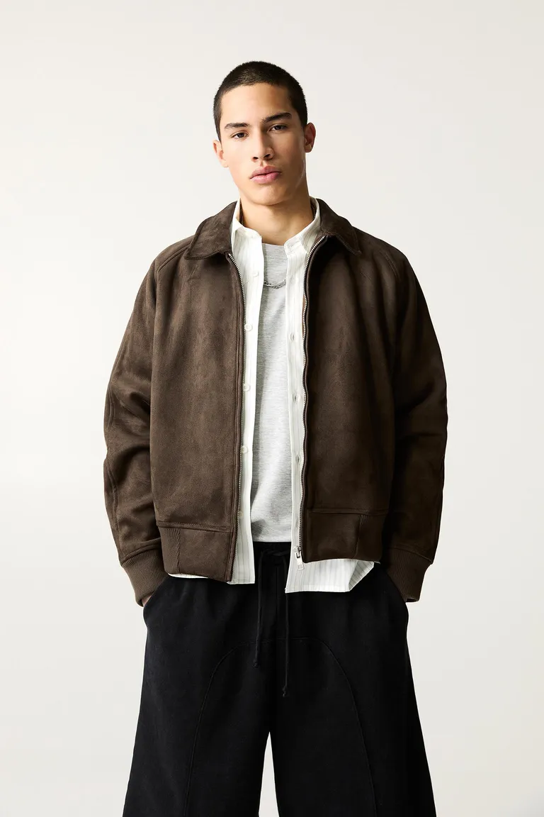 Campera efecto gamuza de Pull&Bear en Abrigos y Camperas para argentina
