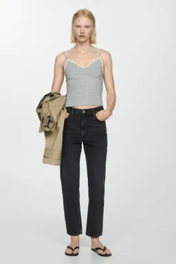 Jeans mom tiro alto de Mango en Pantalones para argentina