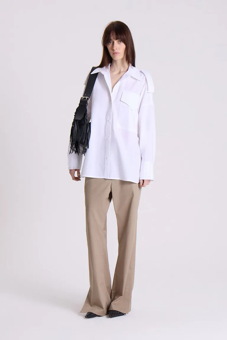 Camisa blanca de cuero de oveja con interior forrado en tafeta personalizada de Maria Cher en Camisas para argentina