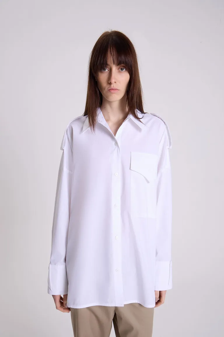 Camisa blanca de cuero de oveja con interior forrado en tafeta personalizada de Maria Cher en Camisas para argentina