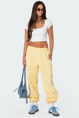 Pantalón buzo oversized clark de Edikted en Pantalones para argentina