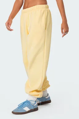 Pantalón buzo oversized clark de Edikted en Pantalones para argentina